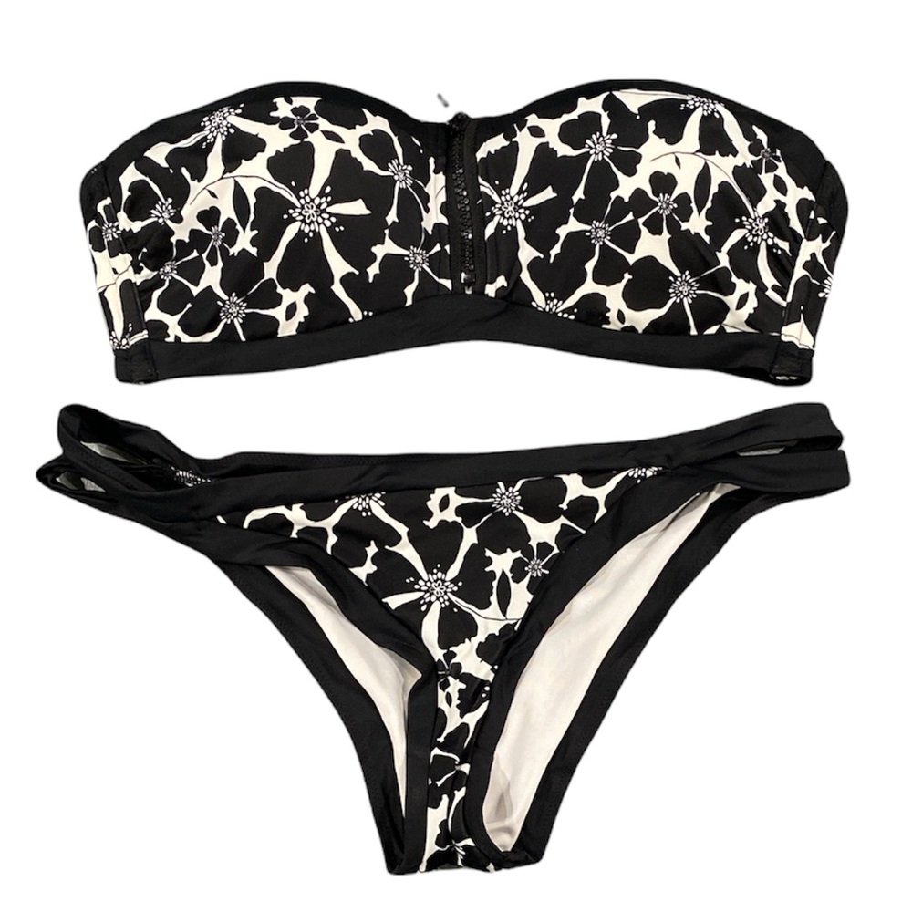 Adore me bikini size medium